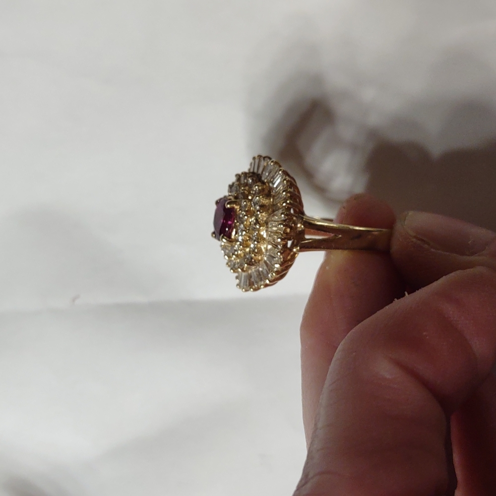 Ruby and diamond ring 14k yellow gold, ballerina from the 1990s - Picture 7 of 12